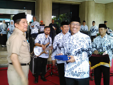 Pencarian PGRI Bengkulu - Persatuan Guru Republik Indonesia Cabang Kabupaten Bengkulu